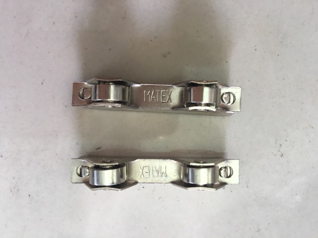 BÁNH XE TỦ KÍNH CỬA LÙA LOẠI ĐƠN/ KÉP