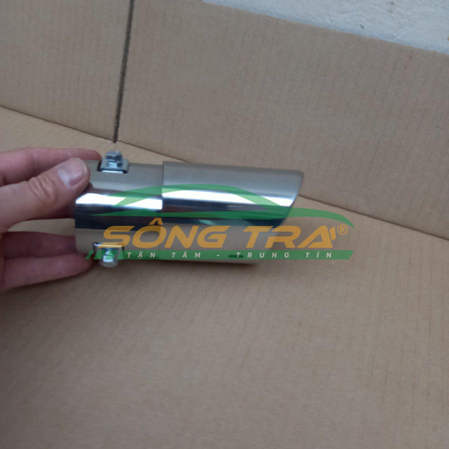 CHỤP ĐUÔI BÔ INOX DAEWOO NUBIRA