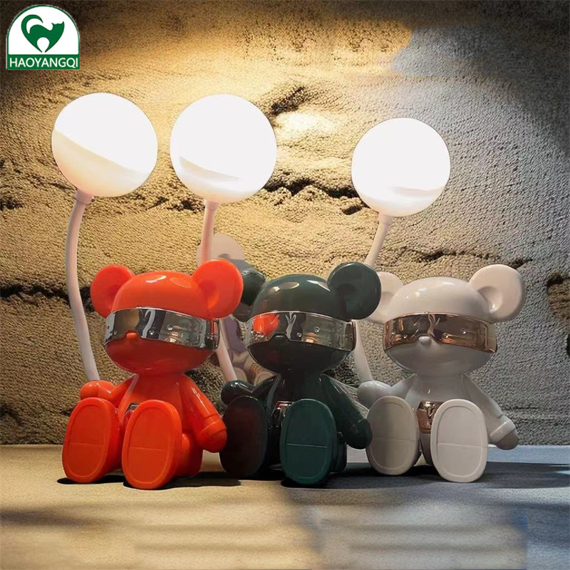 Light luxury violent bear folding desktop reading desk lamp USB charging eye protection dormitory night lamp cute souvenir ornament table lamp