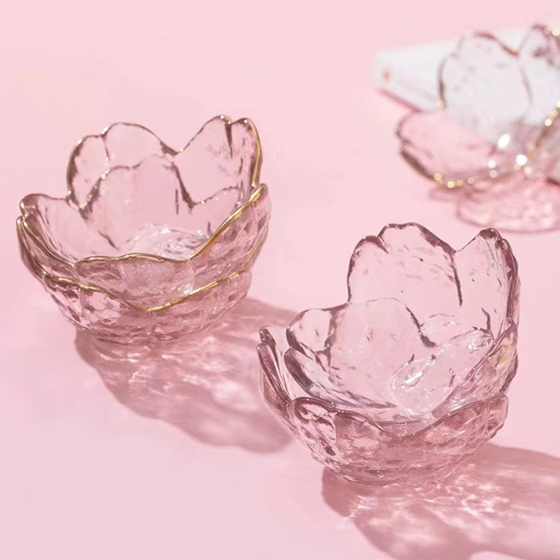 Small%20Glass%20Dish%20Nordic%20Style%20Gold%20Inlay%20Glass%20Sauce%20Bowl%20BBQ%20Seasoning%20Dipping%20Flower%20Petal%20Bowl%20Glass%20Seasoning%20Dish%20-%20Image%2010