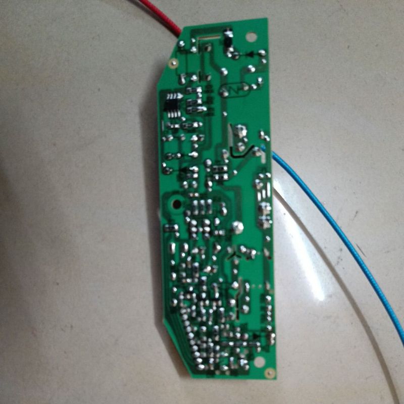 Mạch nguồn nồi cơm Kangaroo KG595