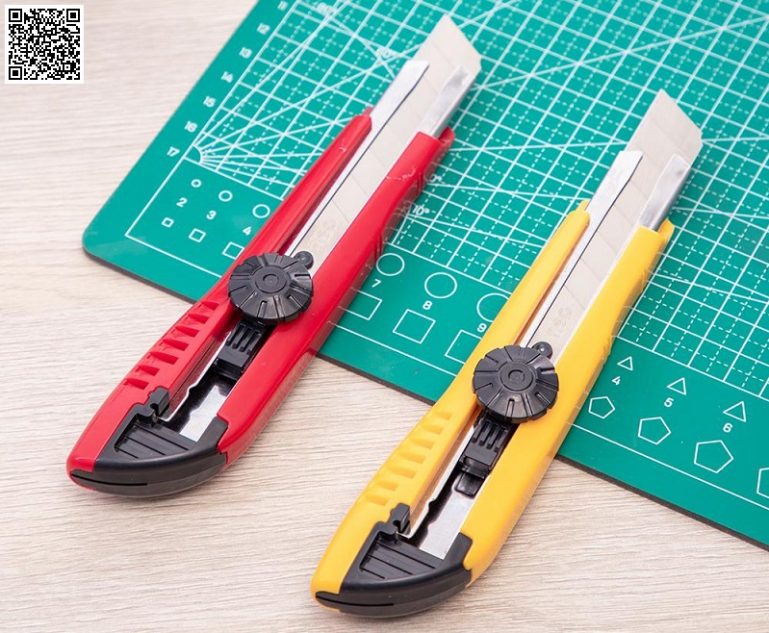 Dao Rọc Giấy Đại Deli E2043