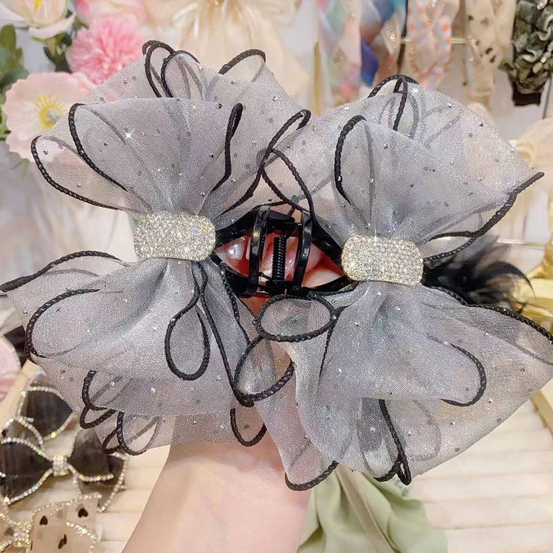 Korean%20Style%20Mesh%20Bow%20Rhinestone%20Hair%20Claw%20Vintage%20Elegant%20Hair%20Clamp%20Hairpin%20Shark%20Clips%20For%20Women%20Fashion%20Hair%20Accessories%20Junna%20-%20Image%203