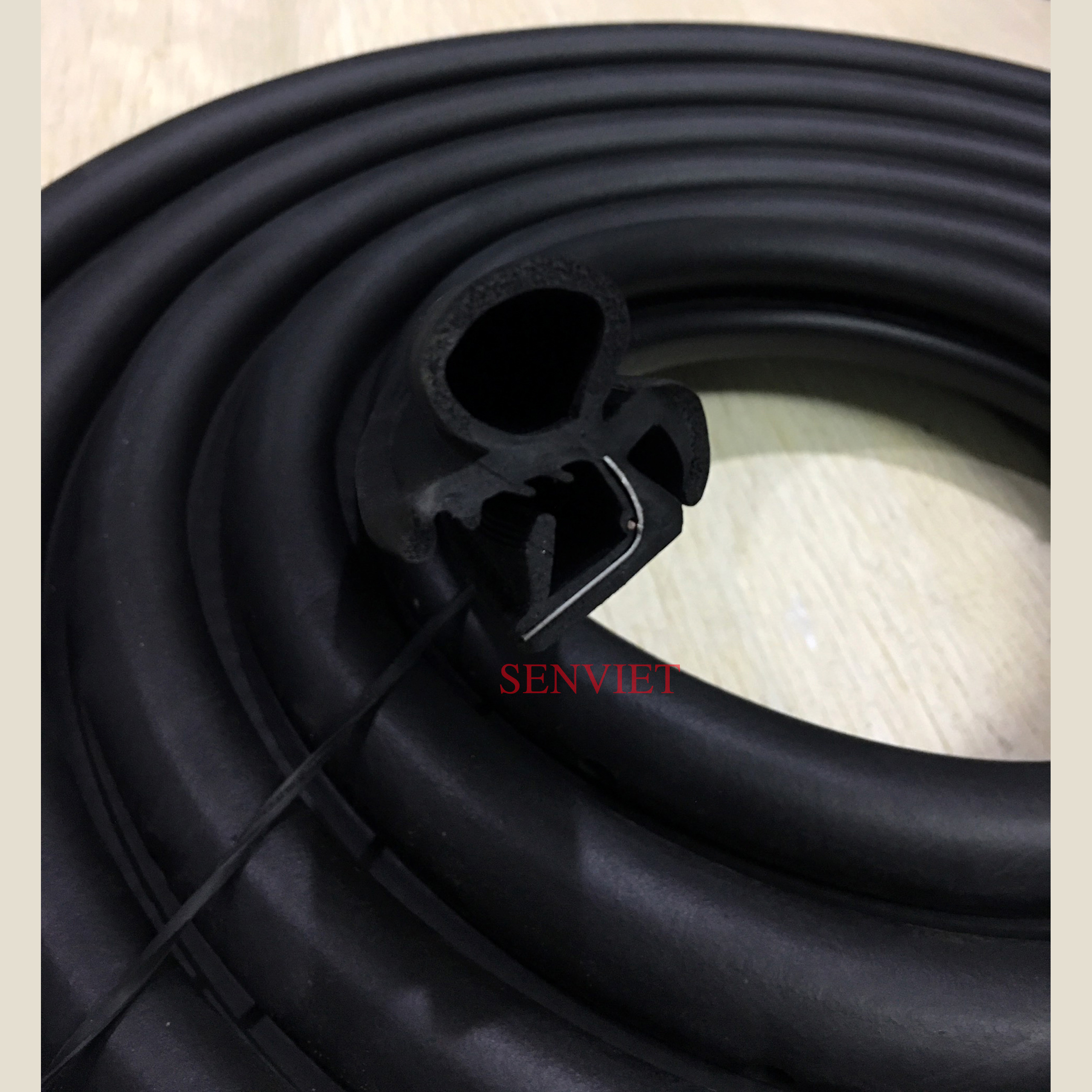 Gioăng Khung Cửa Howo 336 371 (Ron Cửa Howo 336 371)