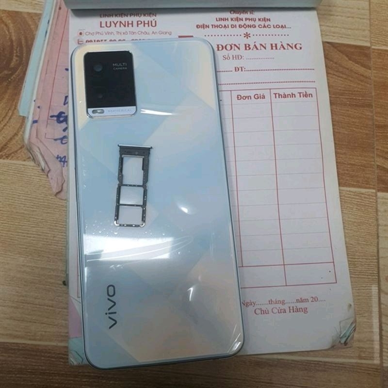 Vỏ Vivo Y21S Y33S có khay sim kính camera