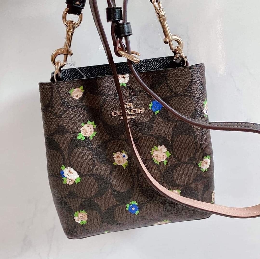 Coach City Tote In Signature Canvas With Vintage Mini Rose Print
