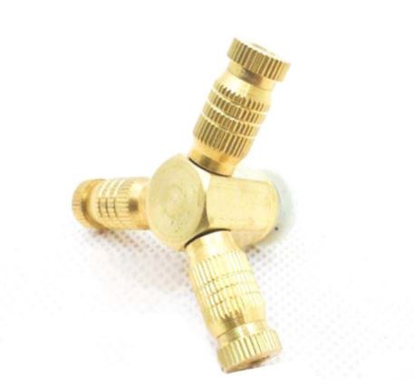 Béc phun sương 3 hướng đế giữa