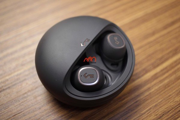 Thay pin tai nghe AUKEY EP-T10