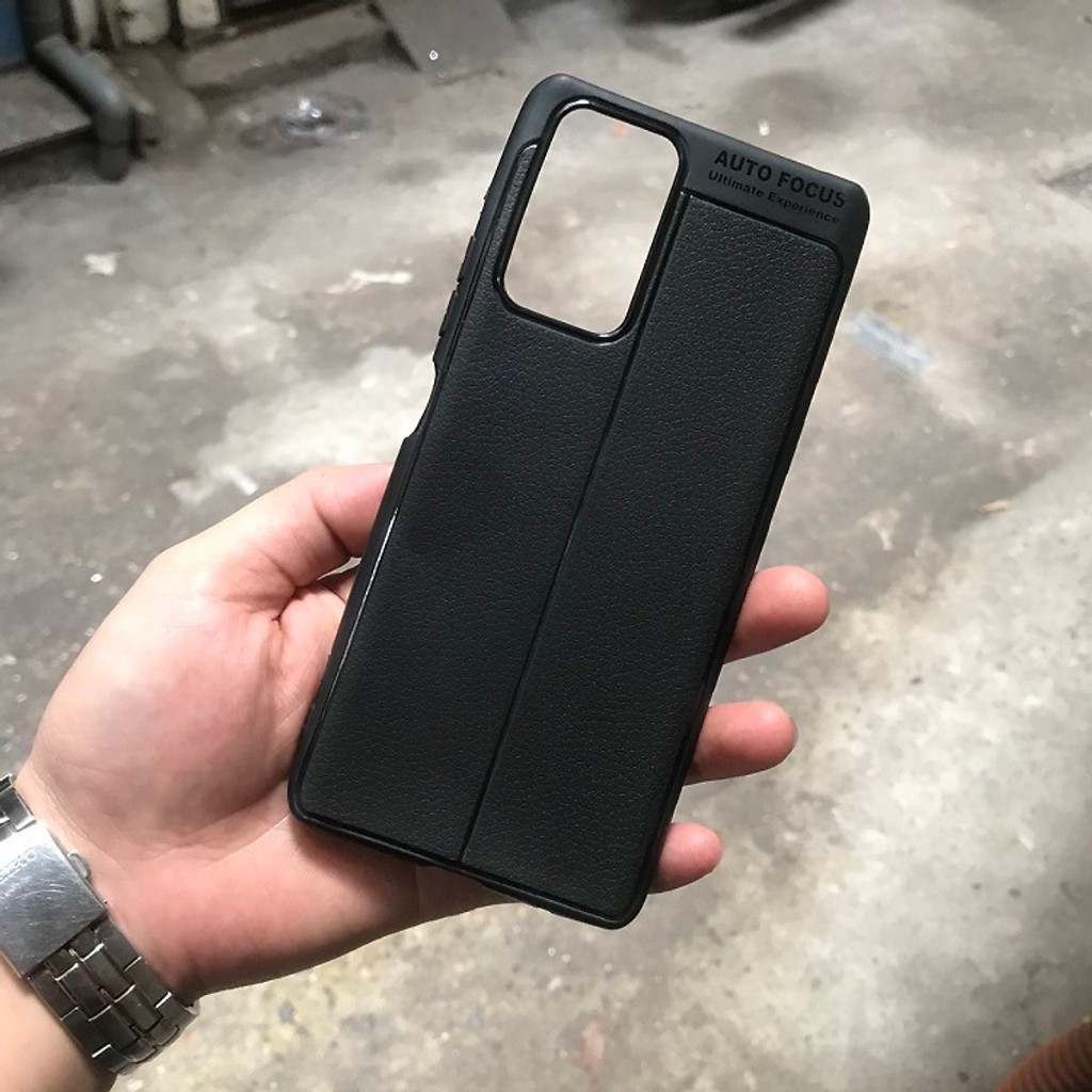 Ốp lưng Xiaomi Redmi Note 10 pro vân da đen auto forcus siêu bền chống trơn trượt