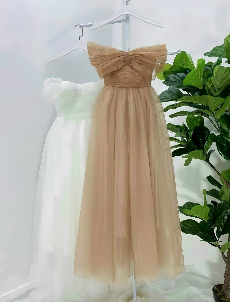 Đầm lưới kim tuyến phối màu kết pha lê xinh lung linh ld22
