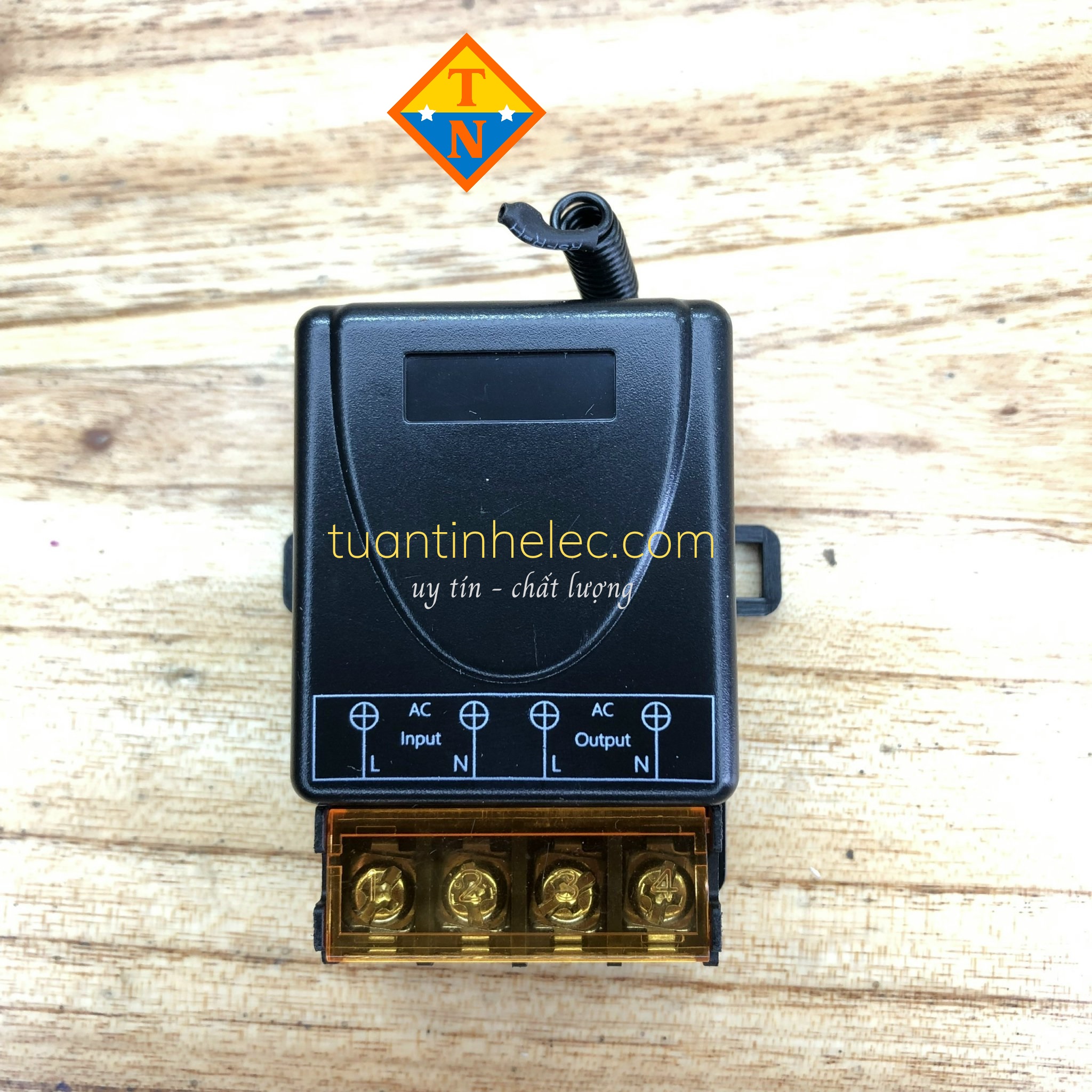Công tắc điều khiển từ xa RF 100m/3000W/220Vac