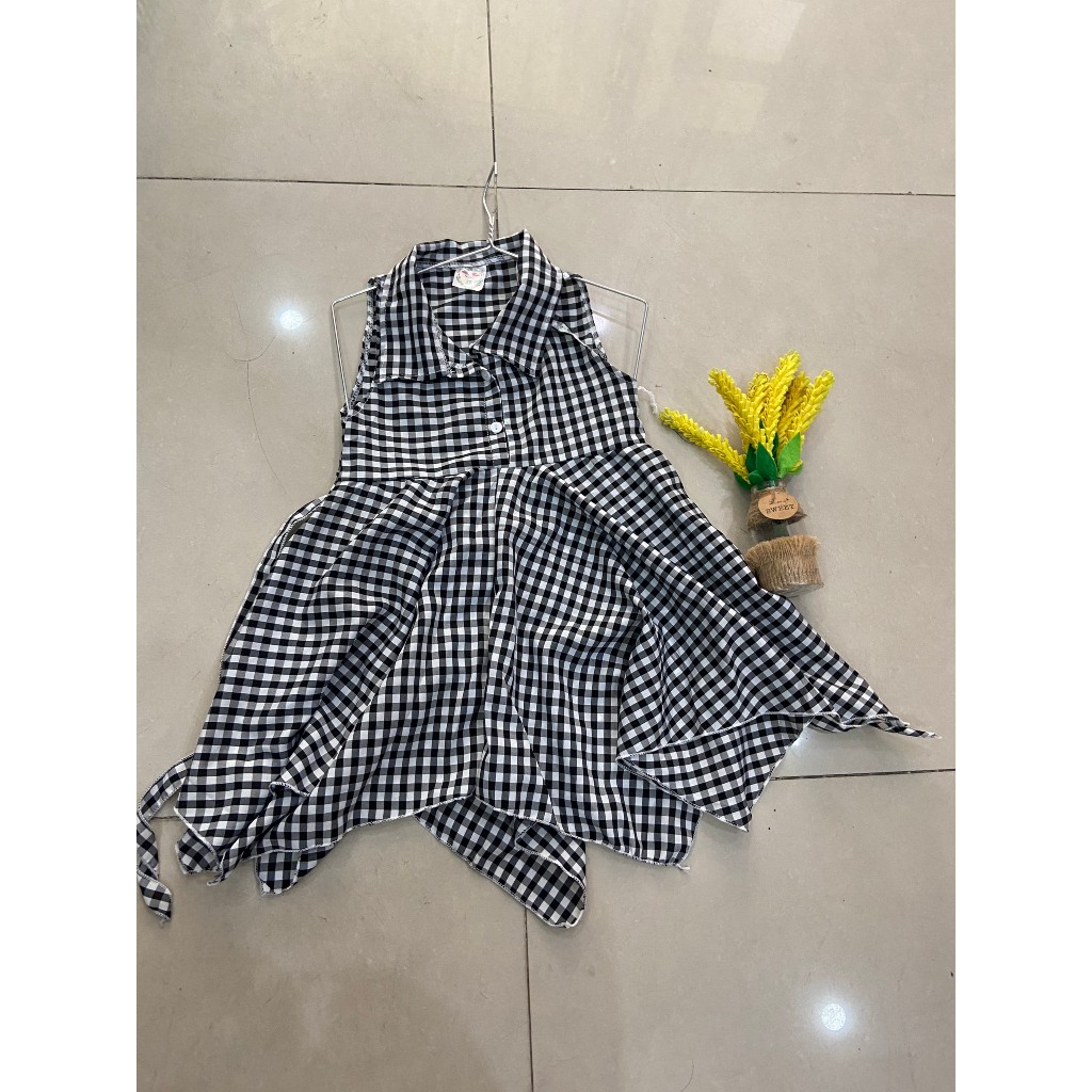 Đầm đuôi cá vải kate caro cho bé gái dễ thương