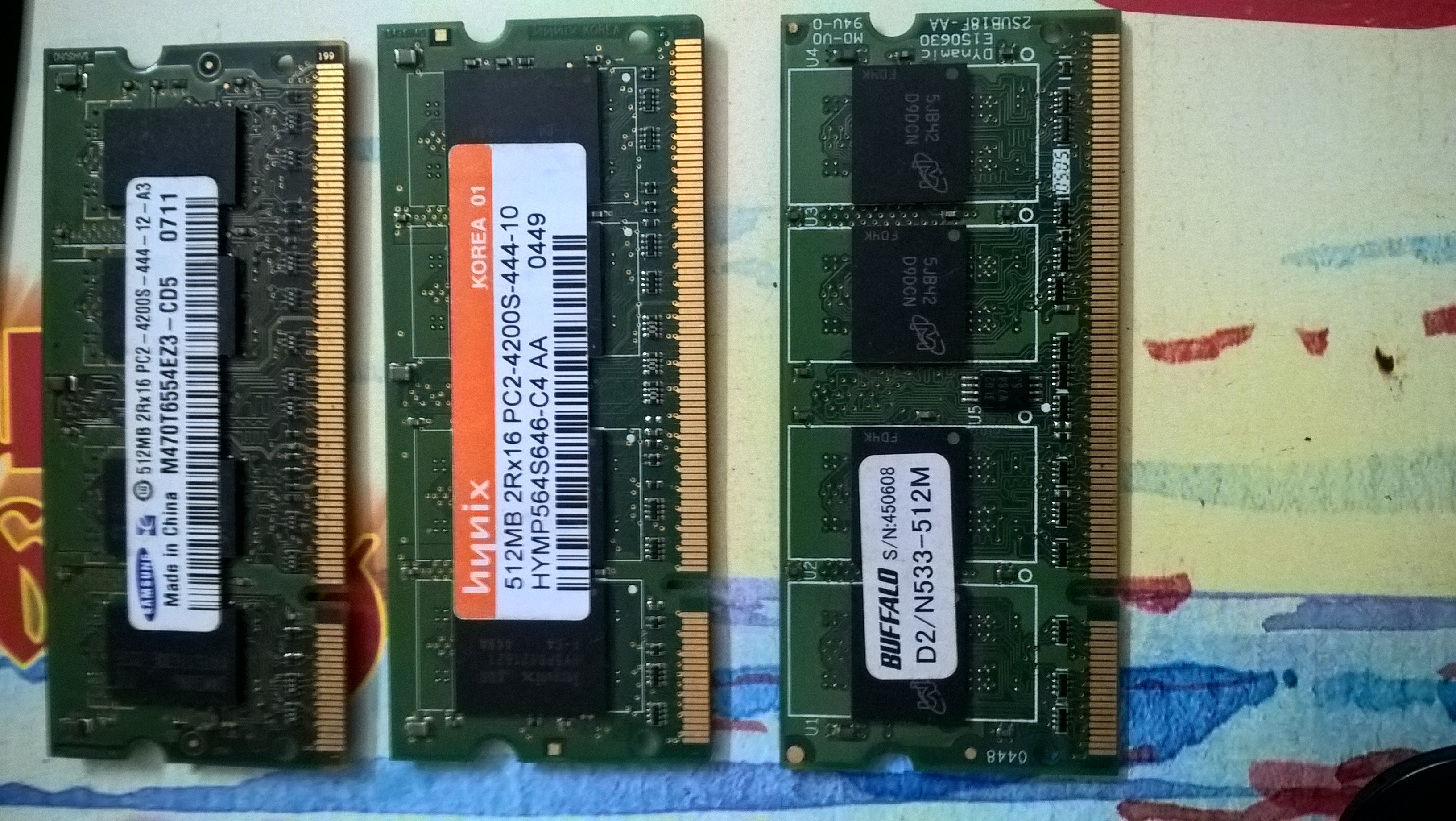 RAM laptop 512 MB