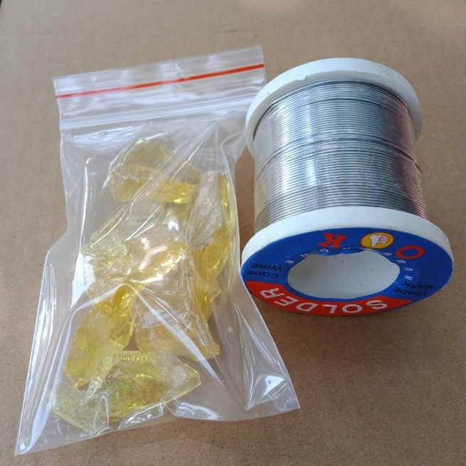 1 cuộn Thiếc hàn Solder và 10g nhựa thông