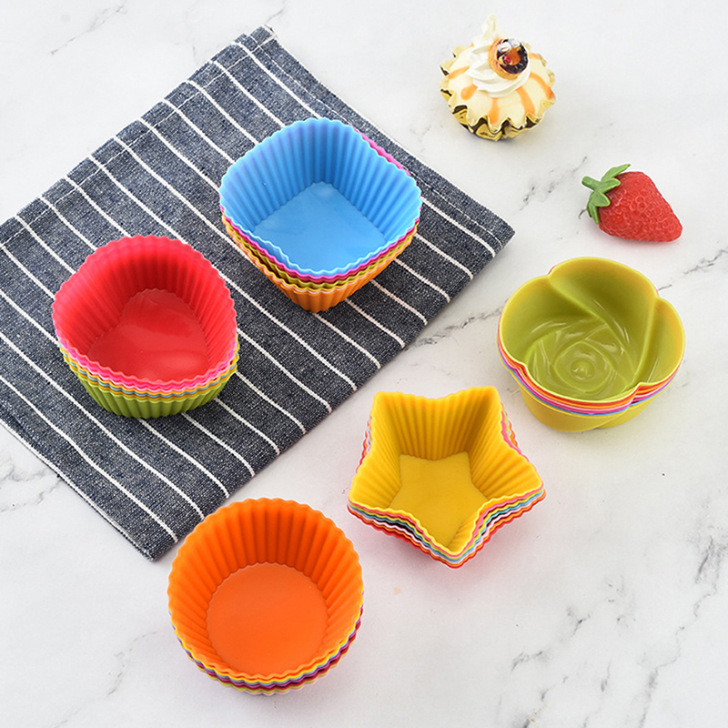 [Mariannes] 5Pcs/set Flower Silicone Cake Cup Cake Tool Bakeware Baking Silicone Mold 7cm