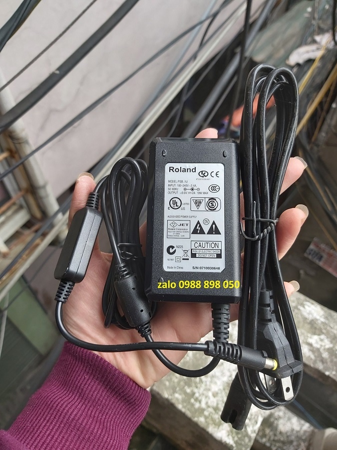 adapter nguồn đàn roland bk3