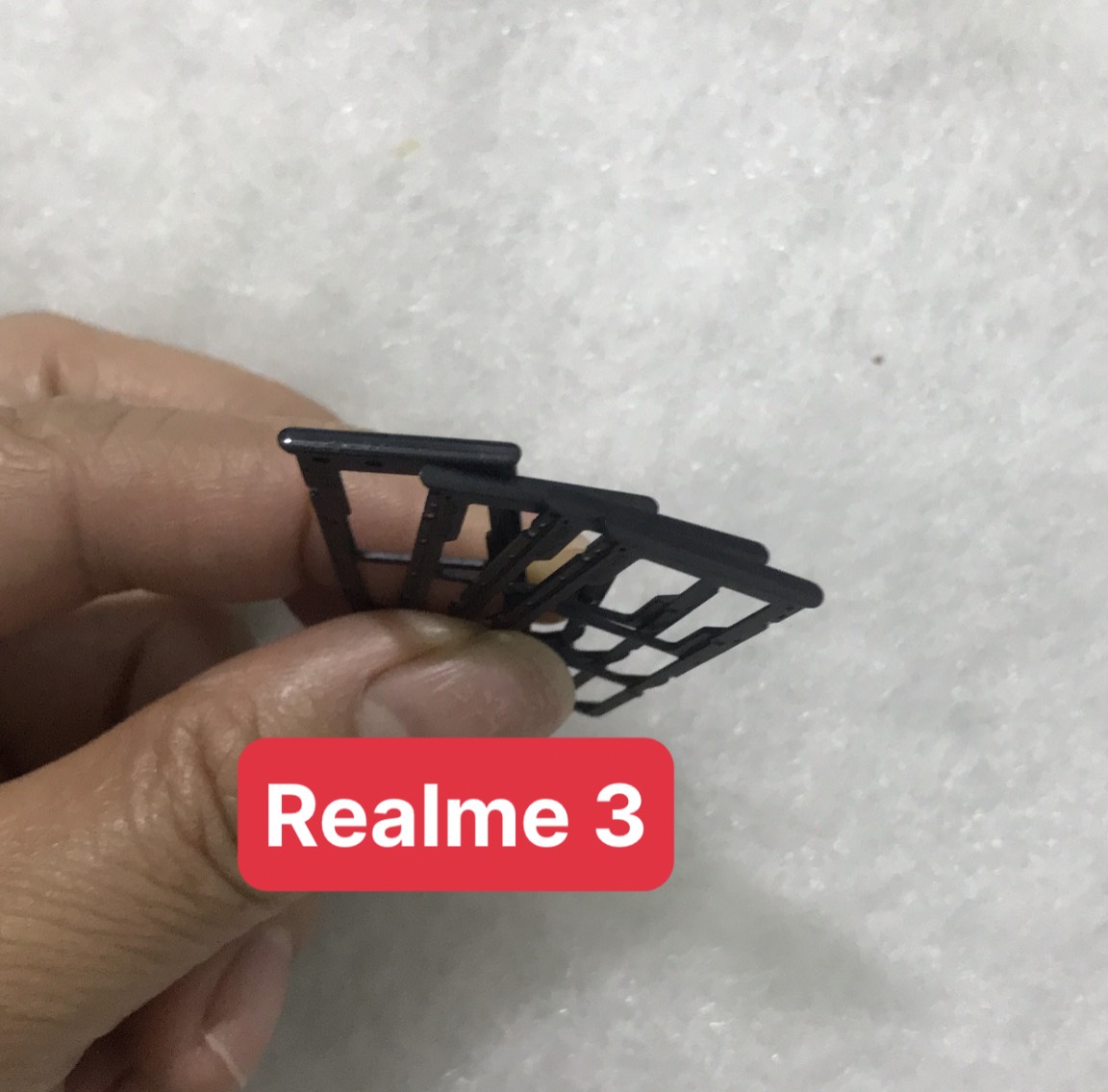Khay sim Realme 3