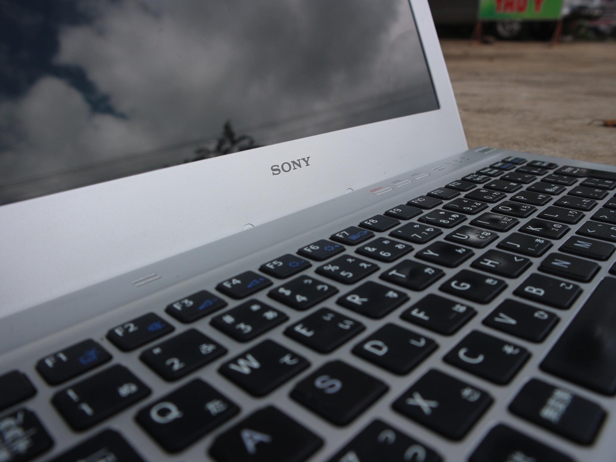 Laptop xách tay Sony Svt13 | Core i5 | Ram 4gb | Ssd 128gb - Cực Đẹp Bảo Hành 3...