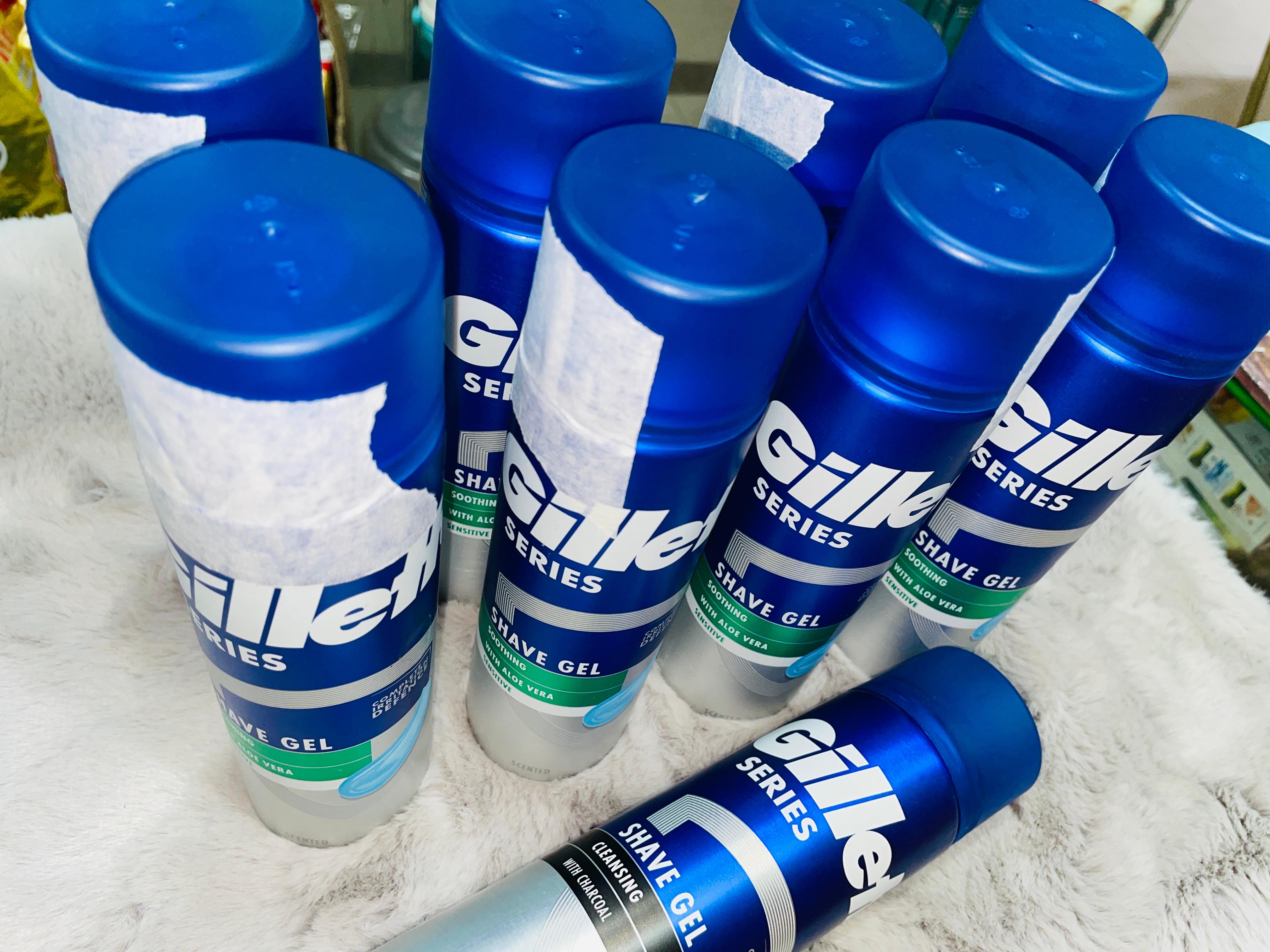 Gillette%20Series%20Shaving%20Gel%20Soothing%20with%20AloeVera%20Sensitive_UK_200ml%20-%20Image%207
