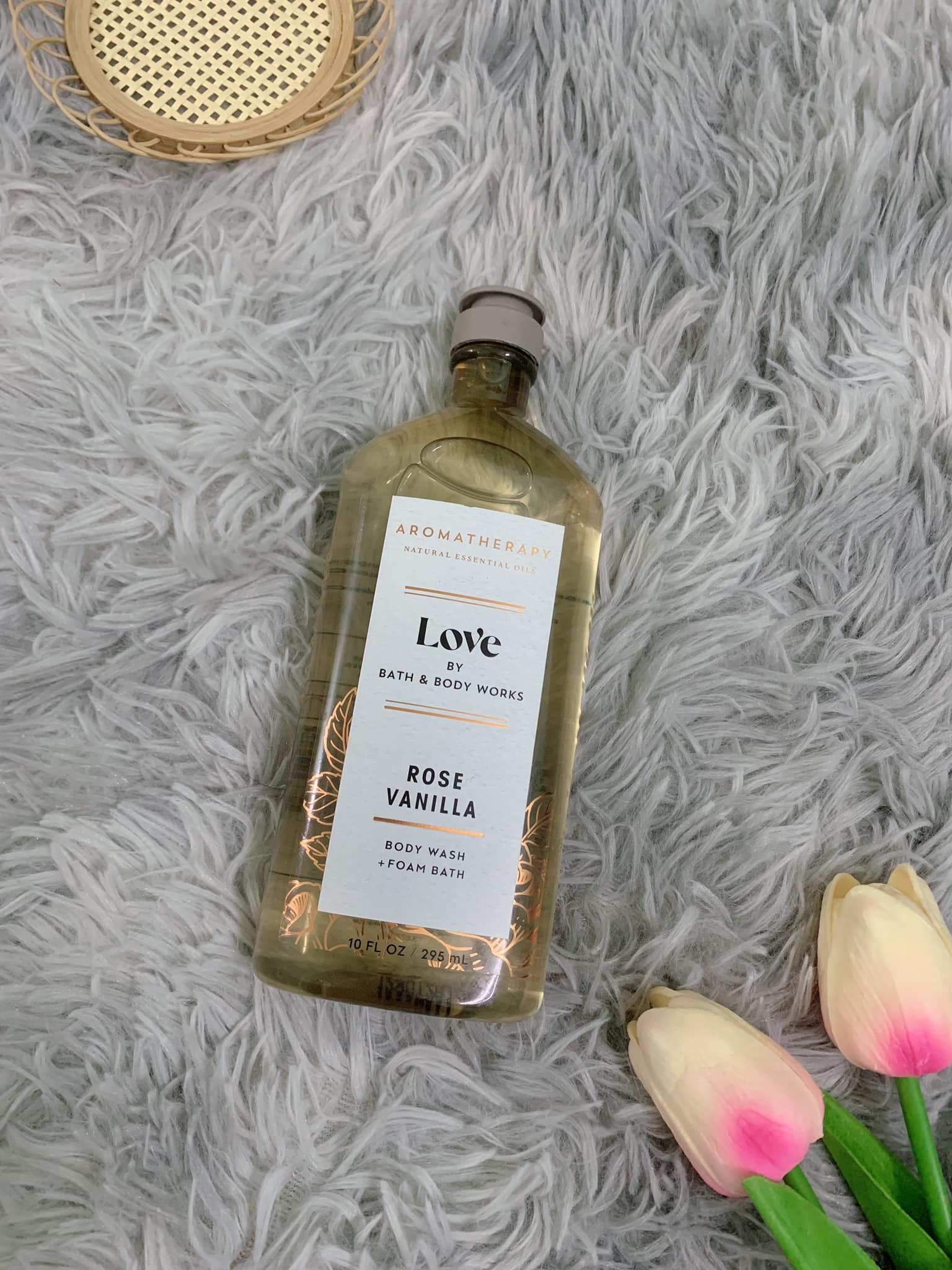 Tắm thư giãn Love Rose+ Vanilla - Bath & Body Works Aromatherapy (295ml)