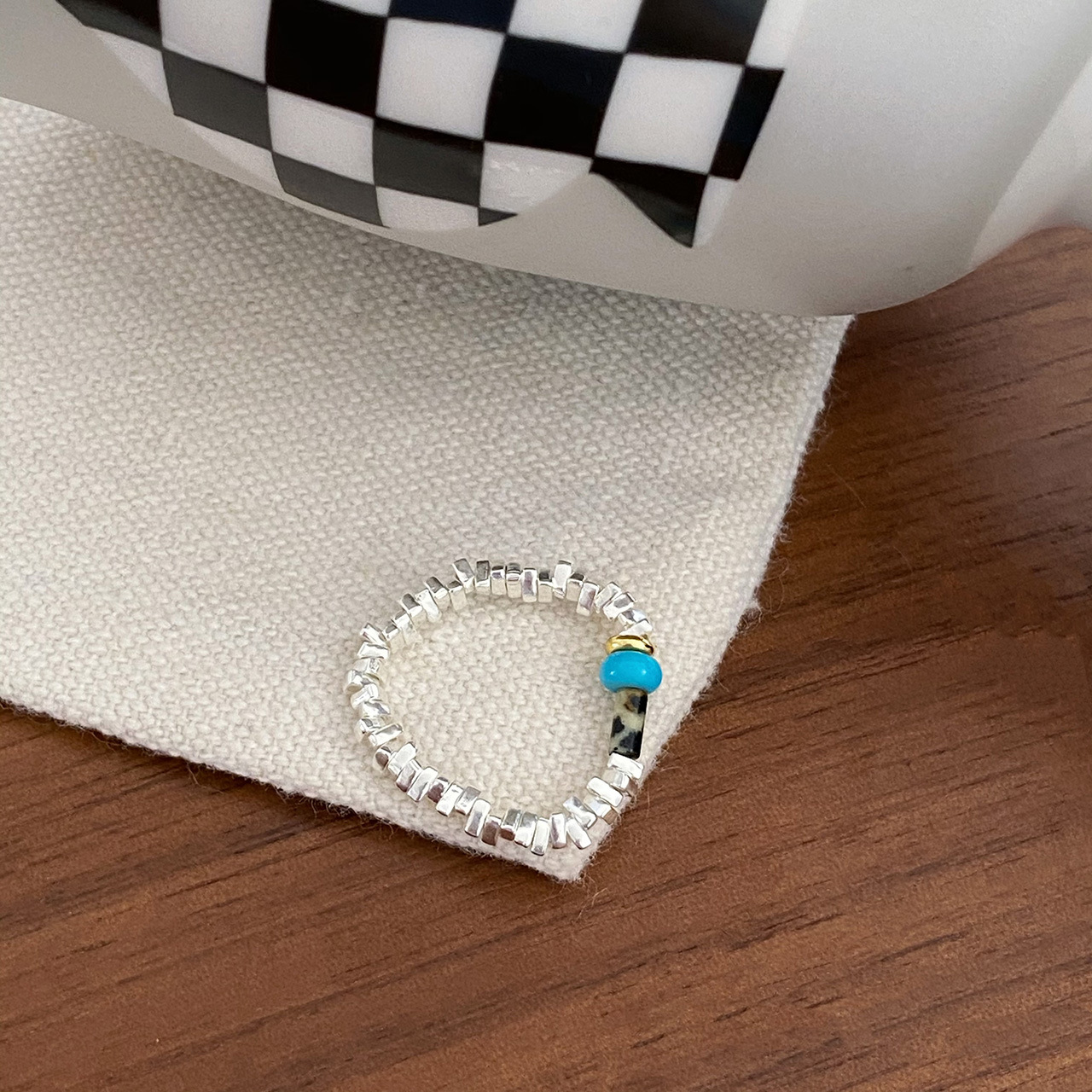 %E3%80%90Factory%20Niche%20Blue%20Turquoise%20Zebra%20Pattern%20Ring%20All-match%20Triangle%20Silver%20Silver%20Food%20Ring%20Trendy%20-%20Image%204