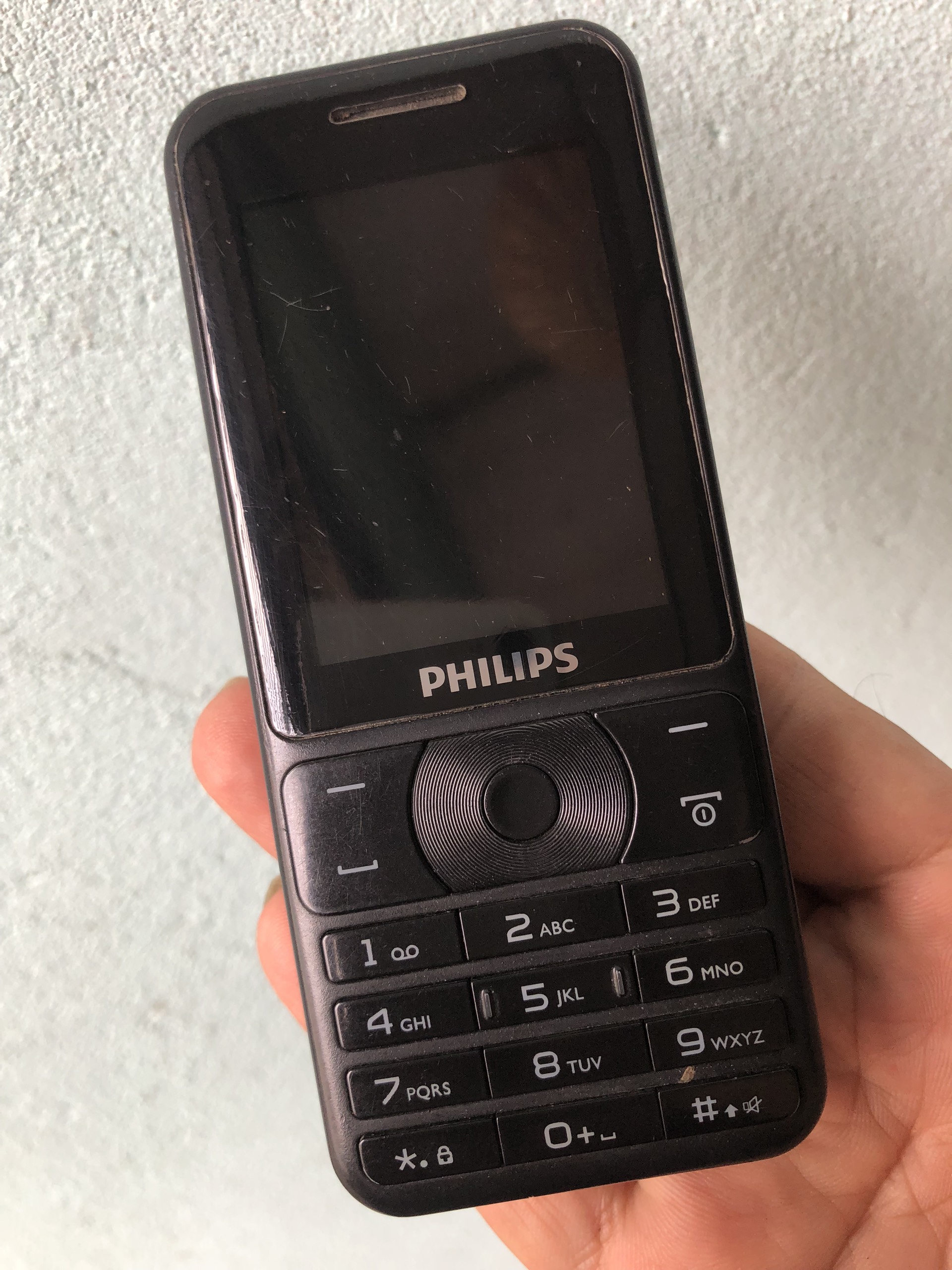Philips e181