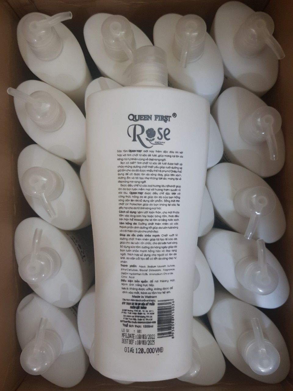 Sữa Tắm Dê Hoa Hồng White Soft Rose 1200ml