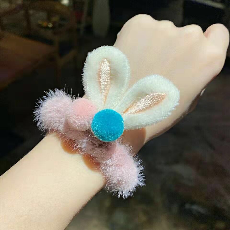 Dây buộc tóc, cột tóc scrunchies lông tai thỏ đính 2 cục bông nhỏ dễ thương cho bé hana0007
