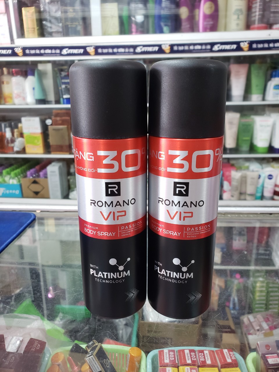 Xịt Khử Mùi Romano VIP Passion 150ml (Đỏ)