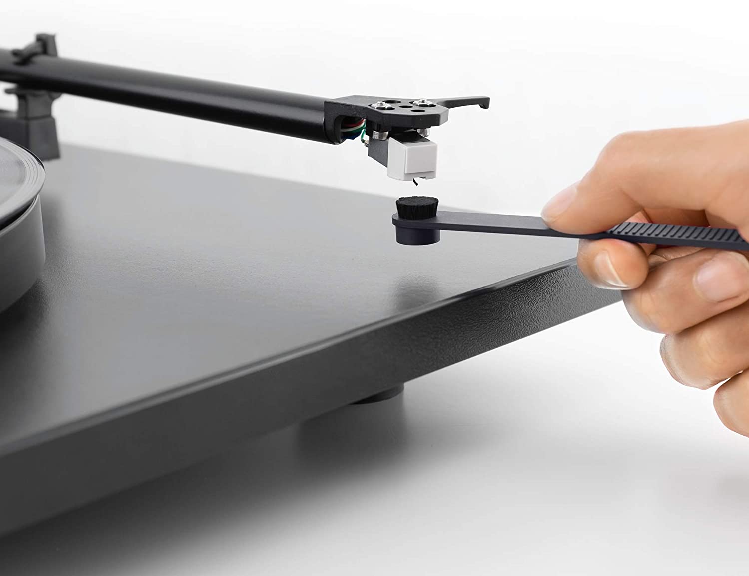 Chổi làm sạch đầu kim Clearaudio Diamond Brush