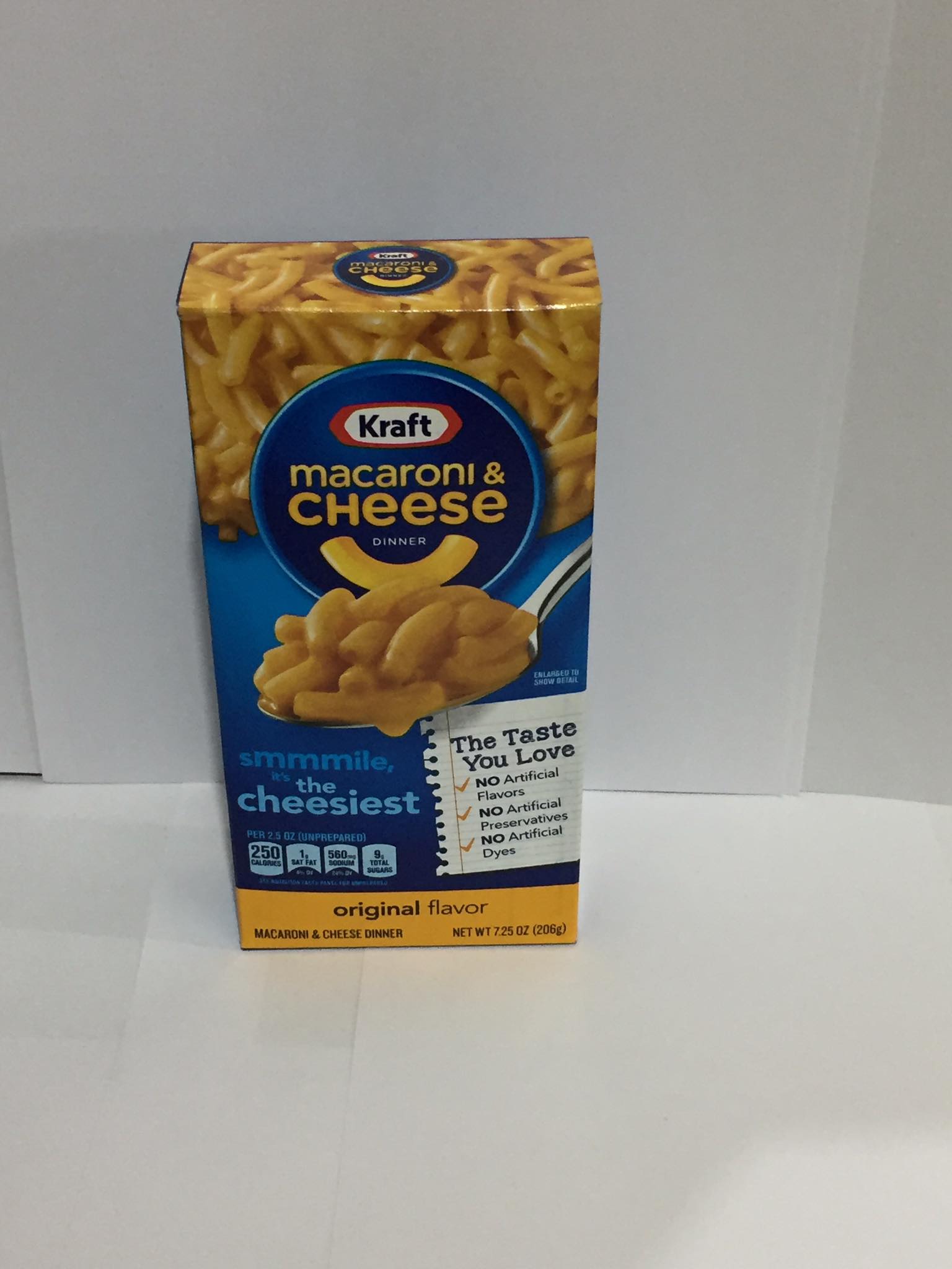 Kraft Macaroni & Cheese Dinner 206g (Expiration Date July 16, 2022
