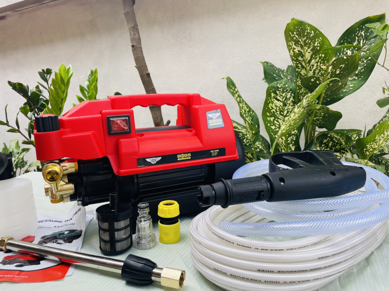 máy rửa xe áp lưc cao   BOSH 3500W