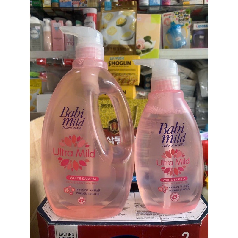 Sữa tắm babi mild white sakura em bé chai 800ml tặng chai 380ml date 2027 chính hãng