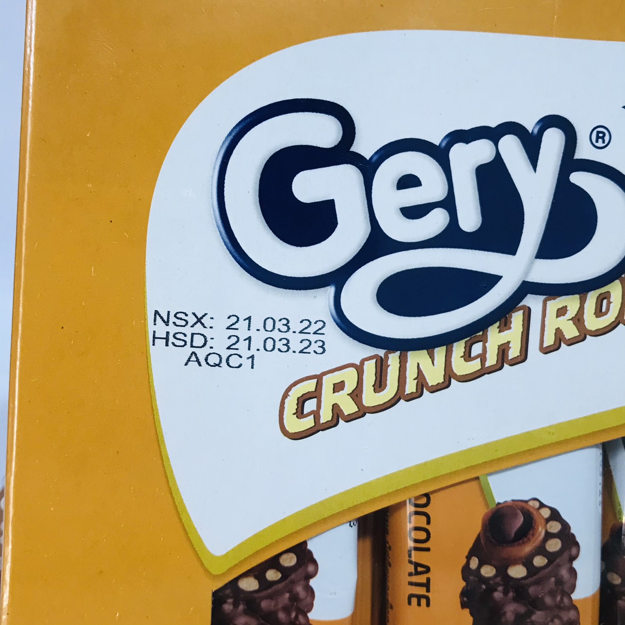 Bánh cuộn phủ Socola Gery Crunch Roll Hộp 276g (12 que)