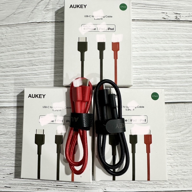 Cáp Sạc Ngắn Aukey/Benks/Ugreen C to Light Bọc Dù Chip C94