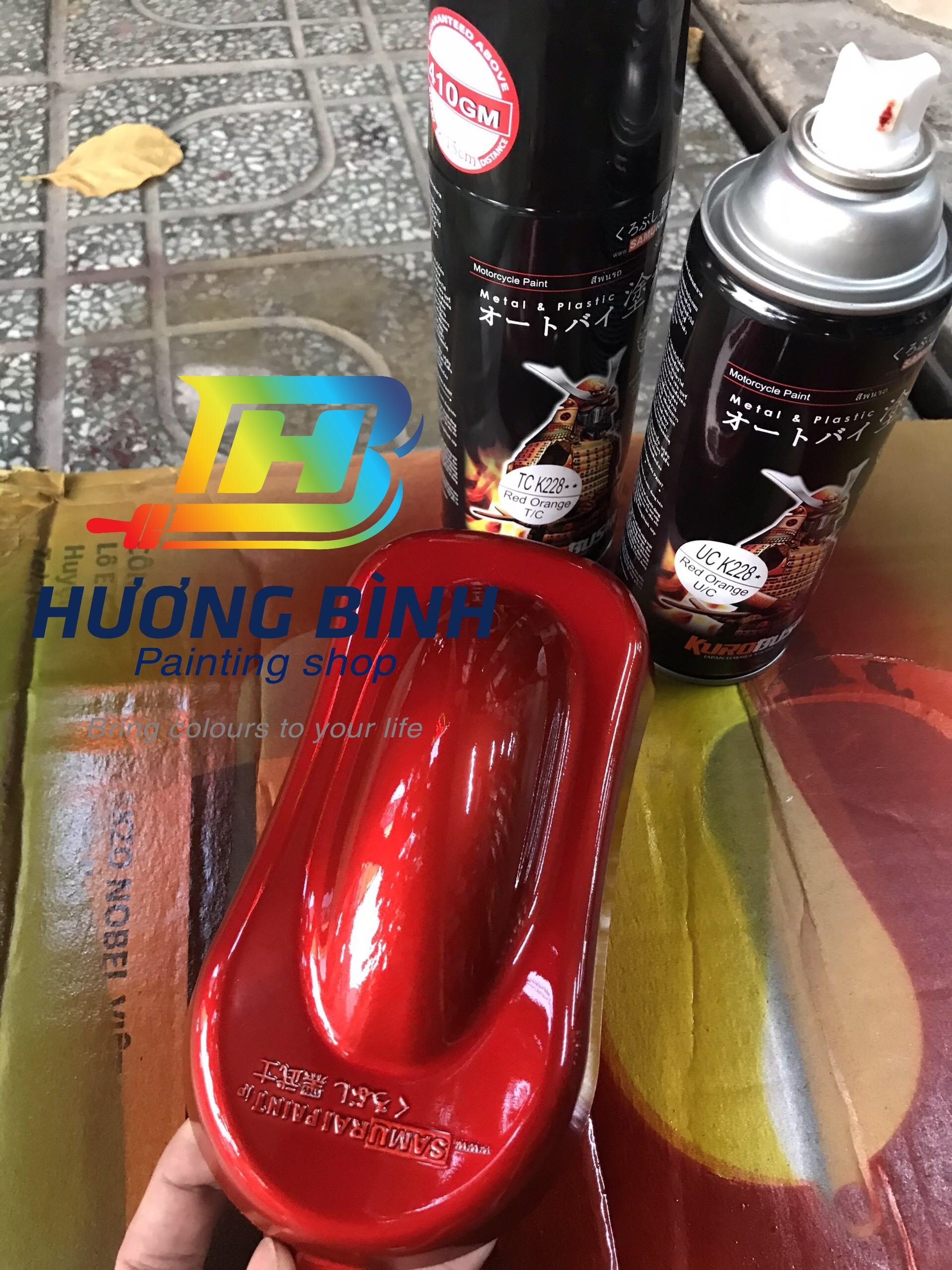Sơn xịt Samurai màu Cam Đỏ - UCK228 + TCK228 (400ml) (QK xin lưu ý: sản phẩm là lựa chọn 2 loại sơn, chứ không phải combo 2 chai)