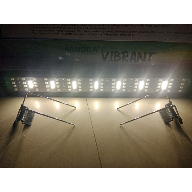 Lampu Led Atas Aquarium Aquascape KANDILA VIBRANT + UVA & UVB V 1000