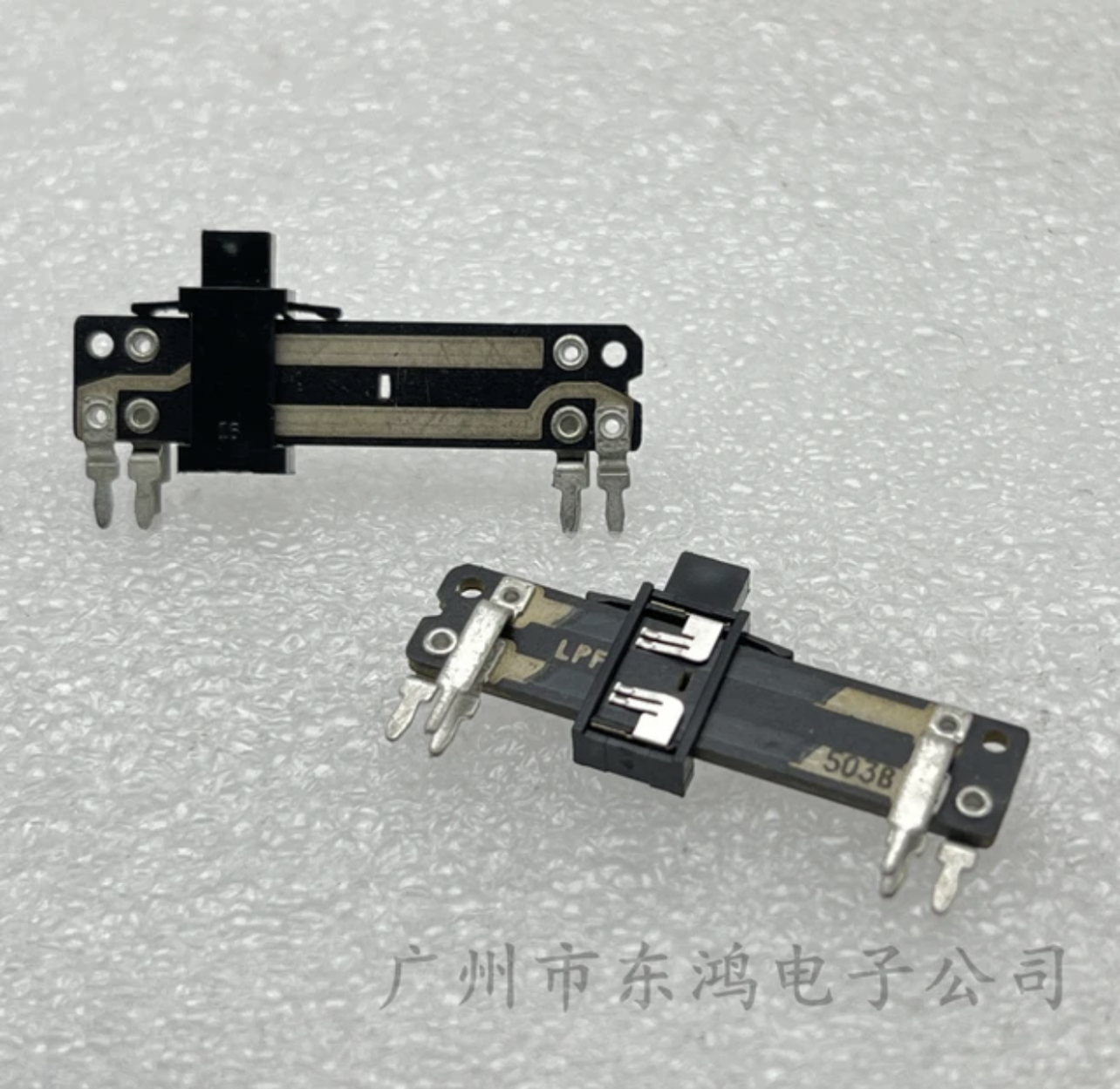 %E3%80%90original%E3%80%91%201%20PCS%2050K%20B50K%20total%20length%2040MM%20handle%204MM%20vertical%20duplex%20straight%20sliding%20potentiometer%20sliding%20push-pull%20mixer%20-%20Image%204