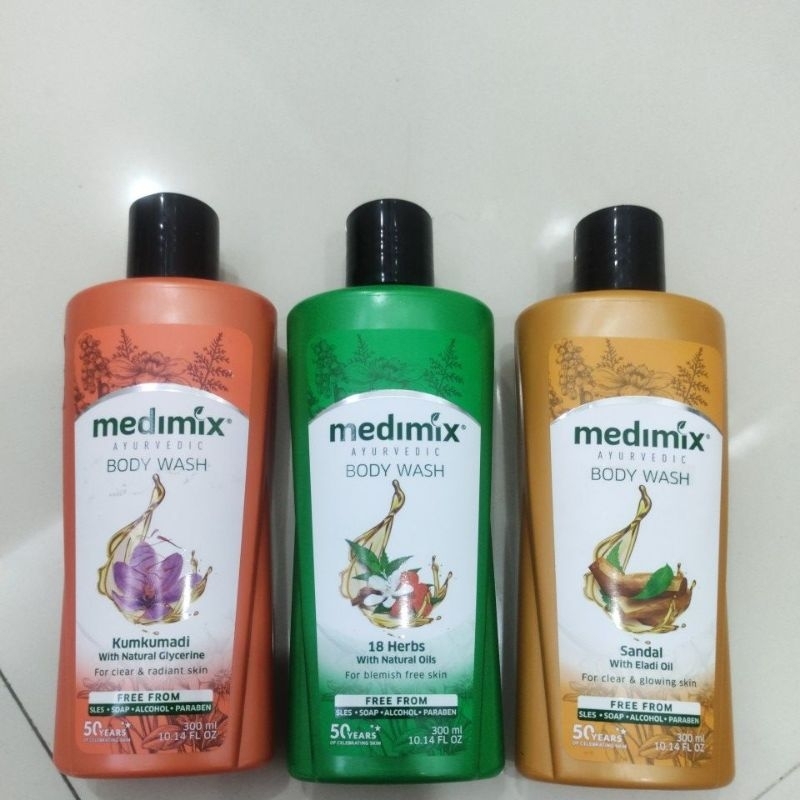 AA Sữa tắm Medimix Ấn độ 300ml.