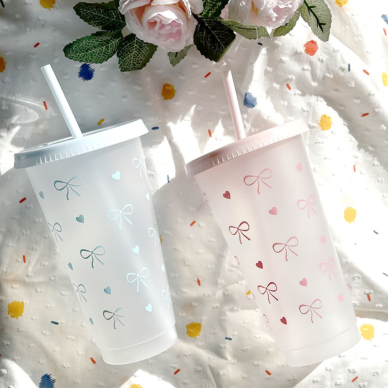 Kawaii%20Water%20Bottle%20Aesthetic%20Tumbler%20For%20Ice%20Coffee%20Juice%20Tea%20Cute%20Bowknot%20Plastic%20Cups%20With%20Straw%20Lid%20Portable%20Drinking%20Bottle%20-%20Image%209