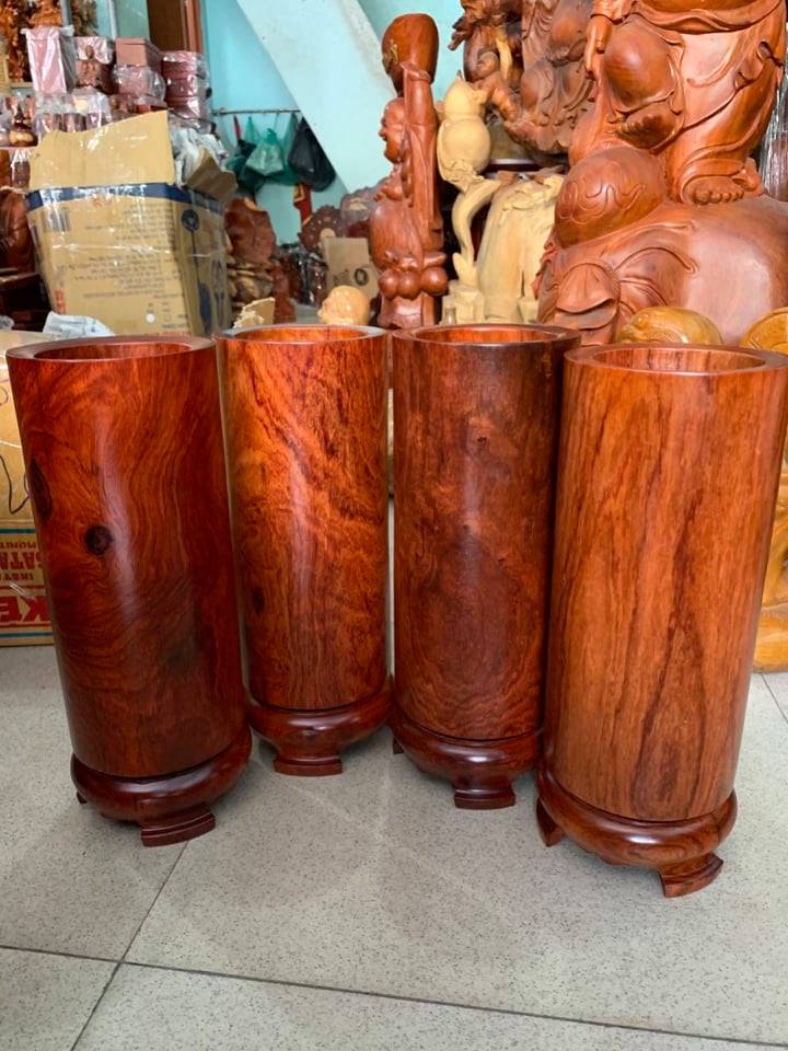 ỐNG ĐỰNG NHANG GỖ HƯƠNG CAO CẤP NGUYÊN KHỐI CẨN HOA VĂN CAO 30CM