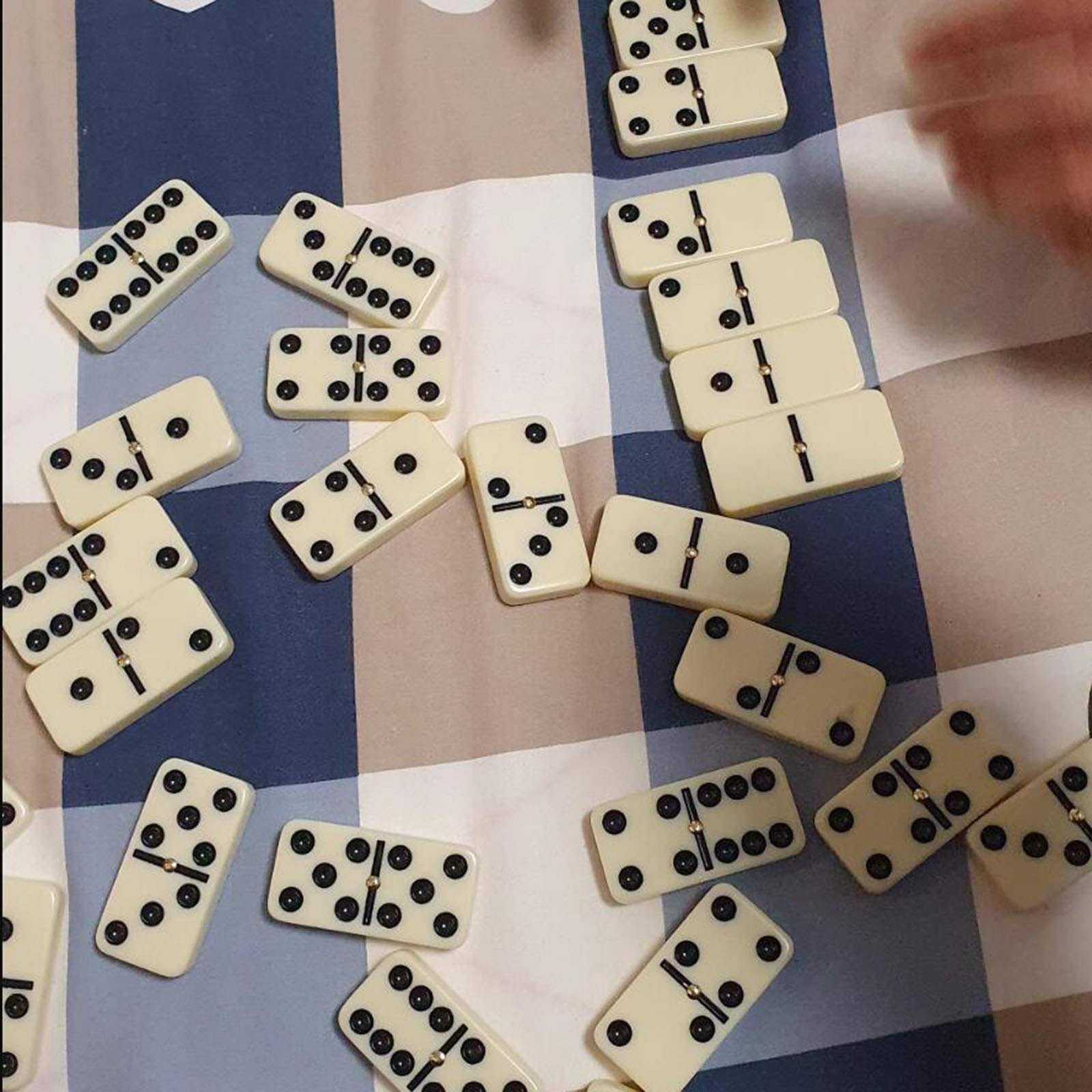 %E3%80%90Hot%20selling%20items%E3%80%91Double%20Six%20Domino%20Set%20Traditional%20Adults%20Kids%20Toys%20Classic%20Board%20Game%20for%20Tourism%20Party%20Favors%20Holiday%20Leisure%20Christmas%20Gift%20-%20Image%205