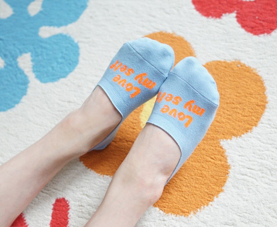 Vớ chữ Lucky socks Hàn Quốc