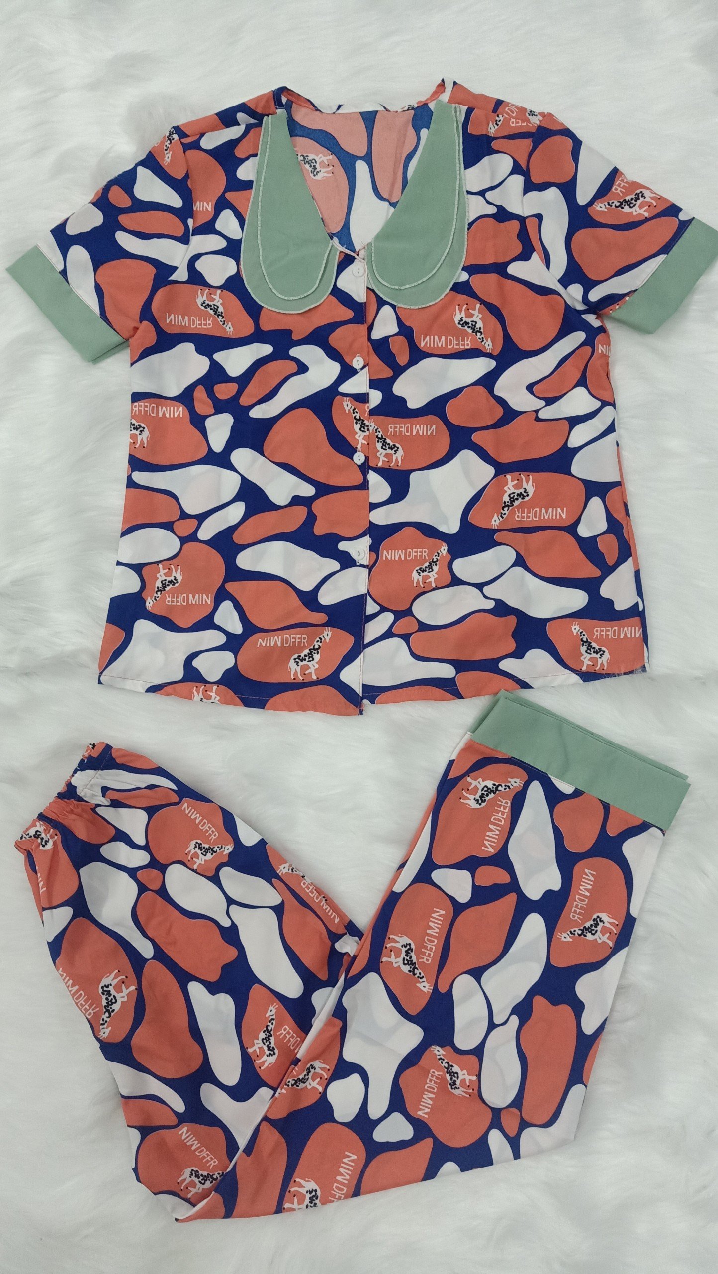 Set Bộ Lụa Thời Trang Họa Tiết Duyên Dáng Sành Điệu