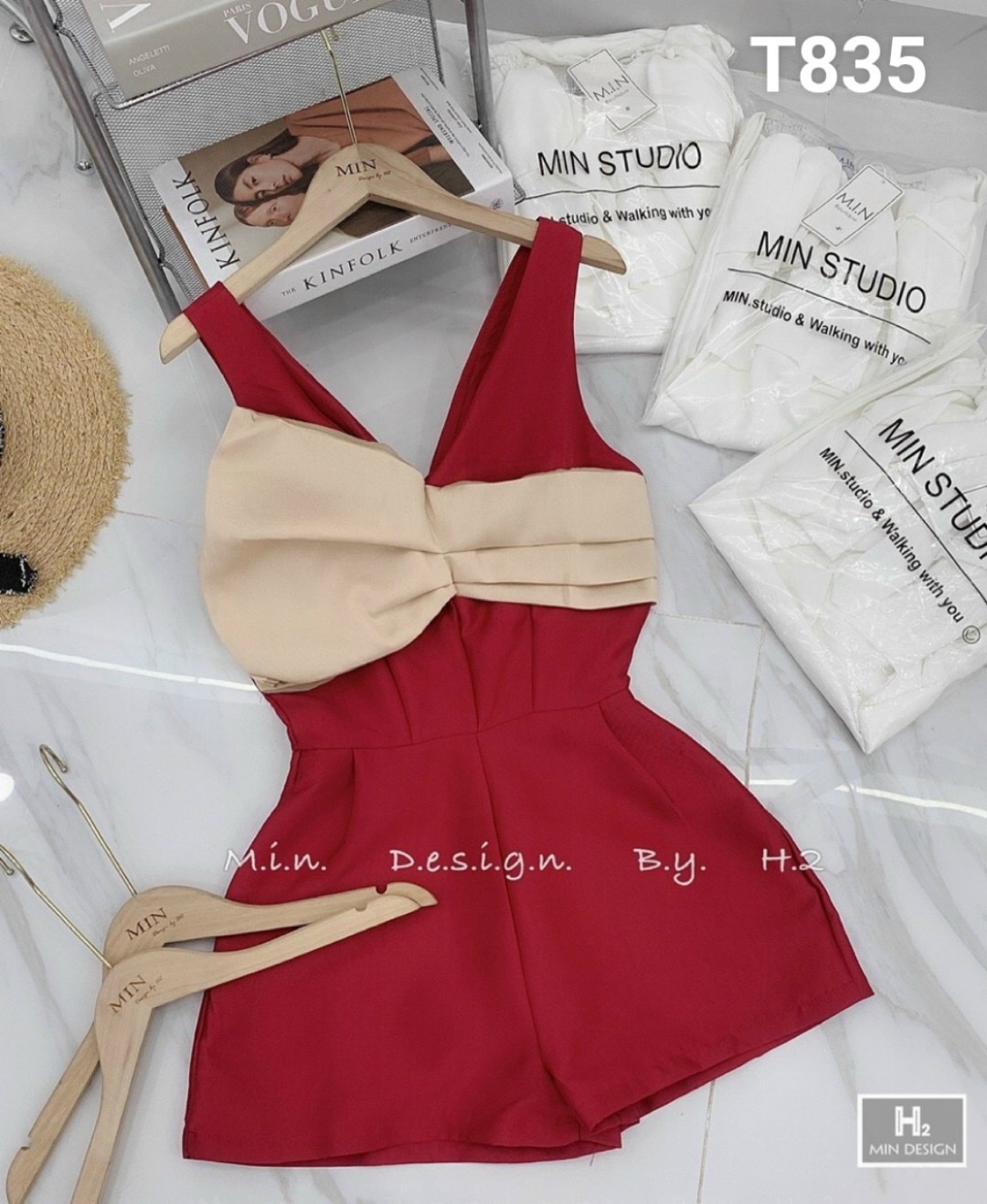Jumpsuit đùi 2 dây có mút siêu cute bộ đồ bay gấm tapta T835a