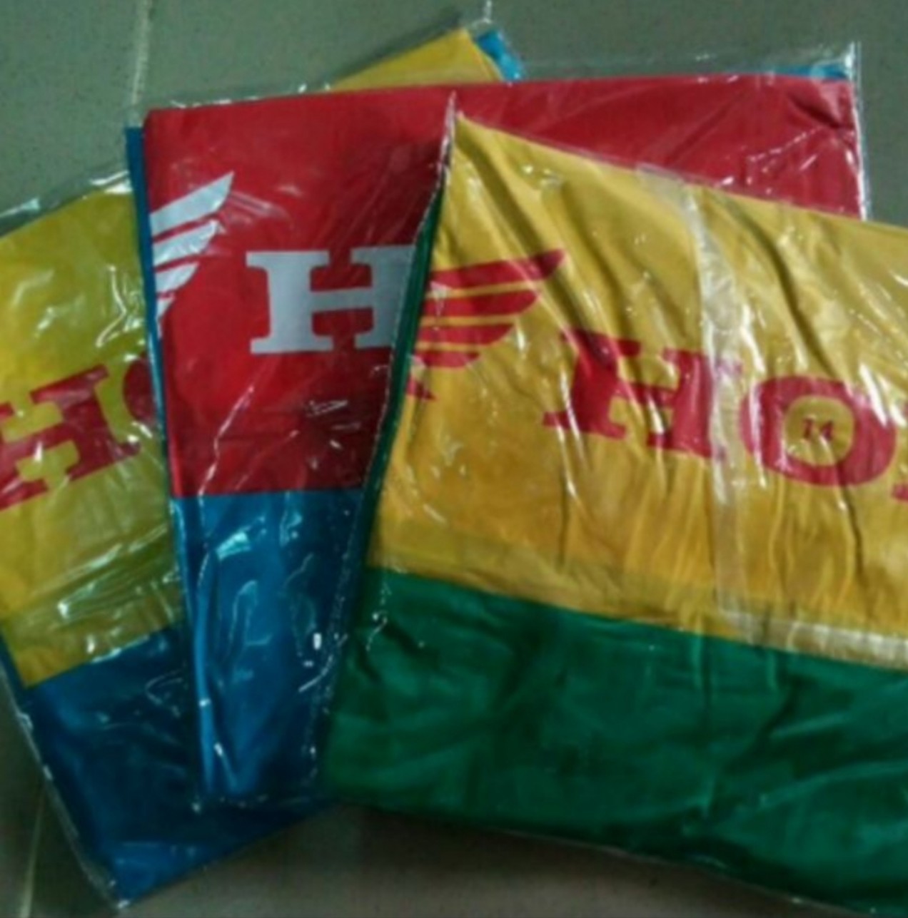 HCM- Áo mưa Cánh dơi Honda nhiều màu (giao màu ngẫu nhiên)