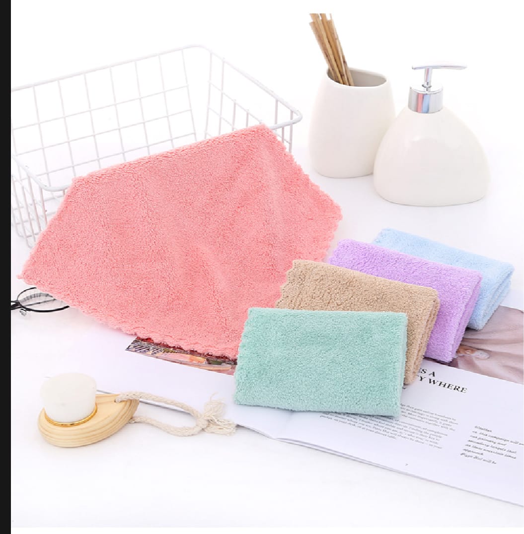 2%20Piece%20Coral%20Fleece%20Microfiber%20Cleaning%20Cloth%20%7C%20Soft%20Non-Stick%20Oil%20Dish%20Towel%20%7C%20Super%20Absorbent%20Hand%20Towel%20%7C%20Multi-Purpose%20Cleaning%20Wipes%20for%20Kitchen,%20Home,%20Car,%20Mirror%20&%20Glass%20-%20Image%205