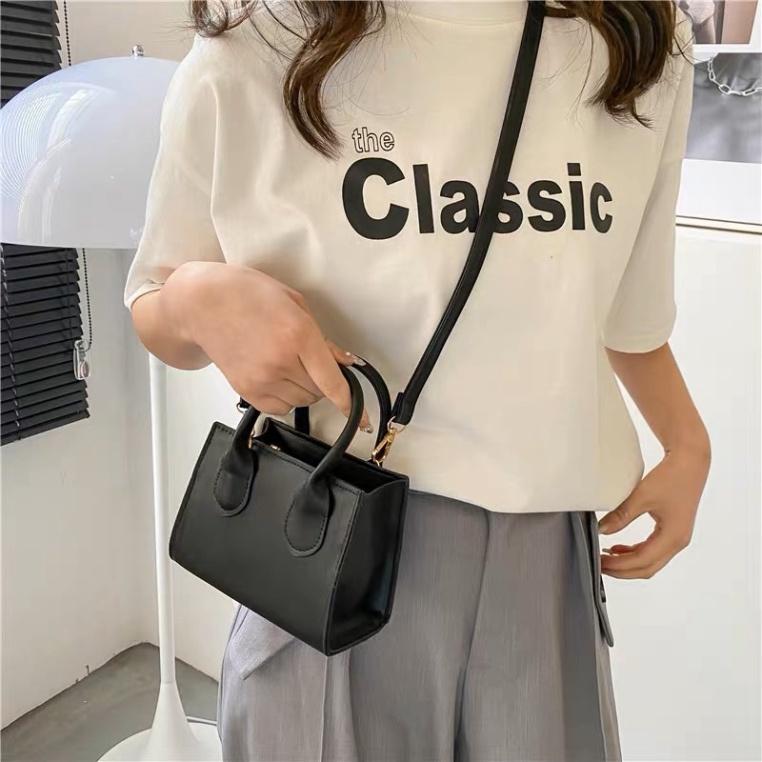 Túi đeo chéo nữ mini da trơn 2 quai Bag Kem