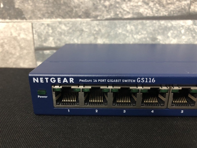 Switch Mạng Gigabit 16 port NetGear GS116V2