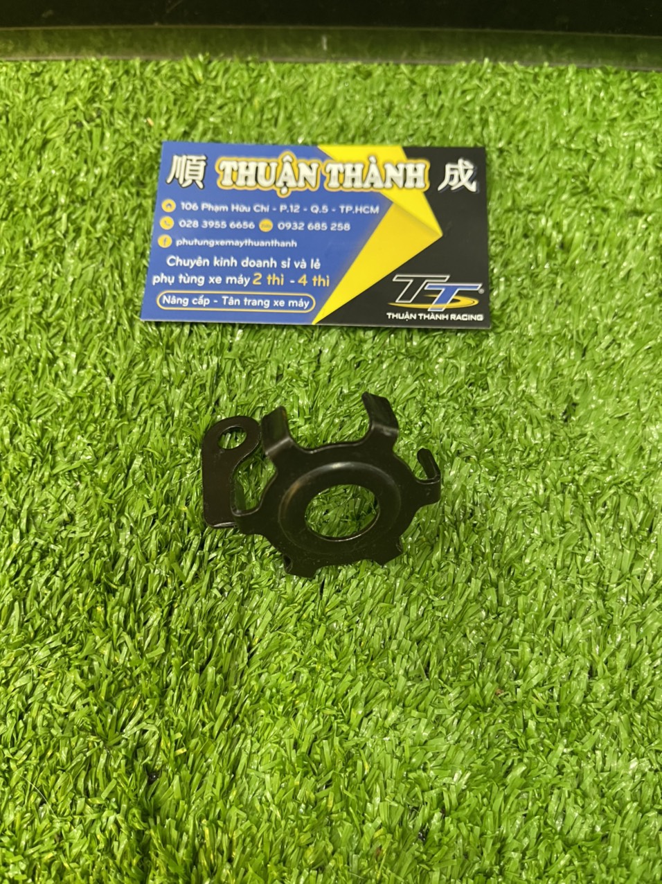 Nắp chụp bình dầu dâu Yaz - Yaz125